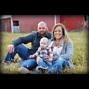 Meet your Posher, Holly